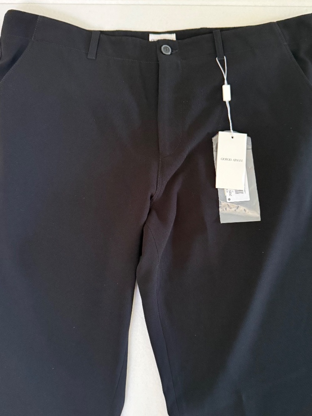 NWT Giorgio Armani Men's CP6555A Black Trousers Size 42 Inseam 32 w/COA